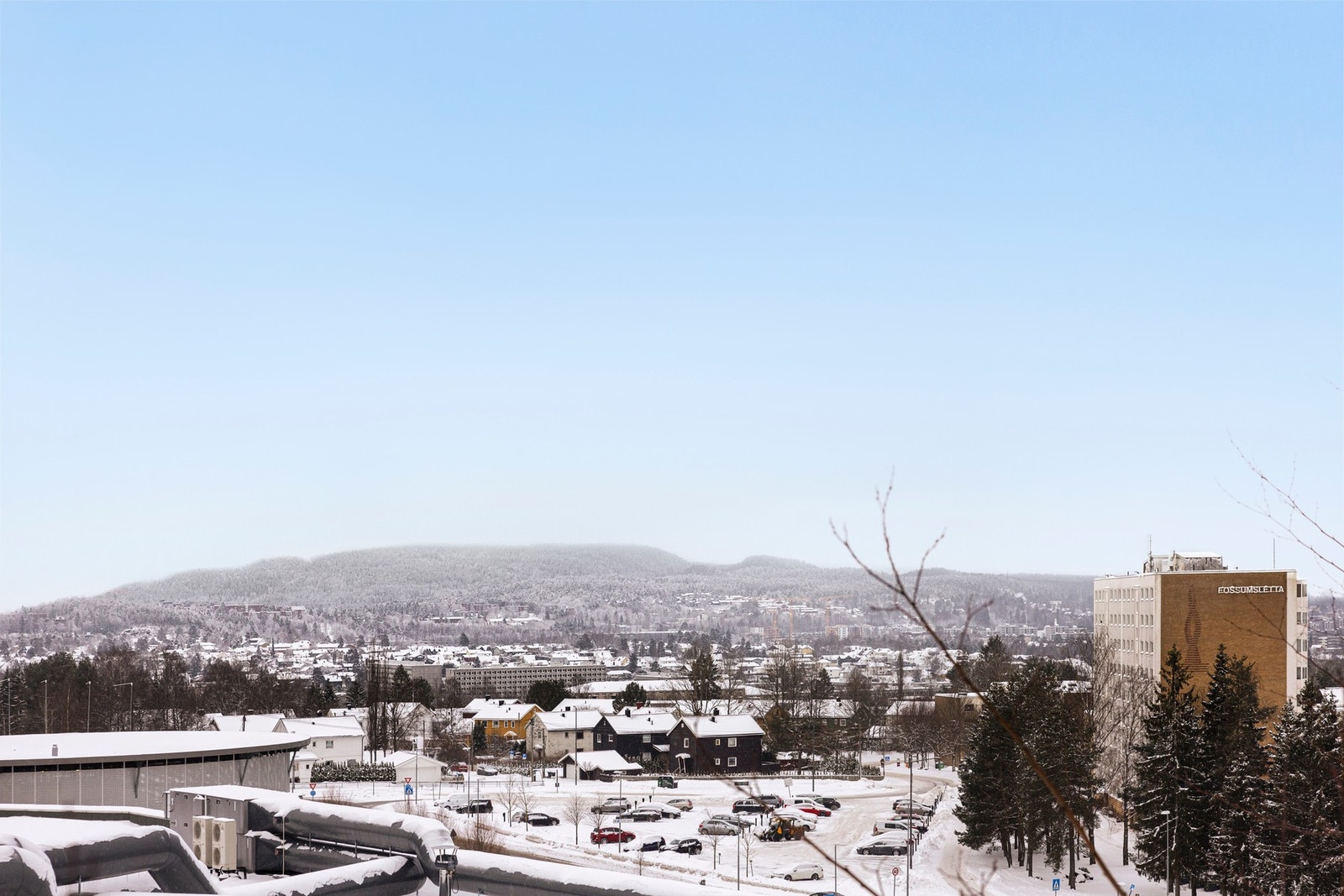 Fra balkongen får du en fin utsikt som strekker seg langt. Galleribilde