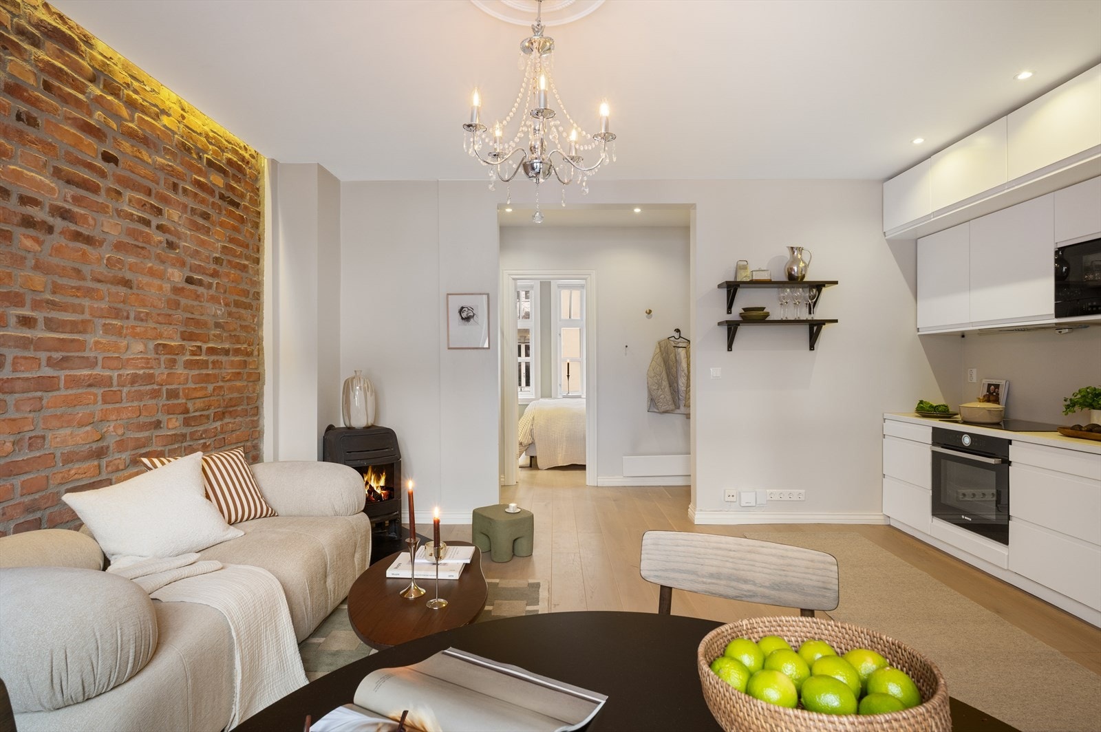 Takhøyde på ca. 2,6 meter. Galleribilde