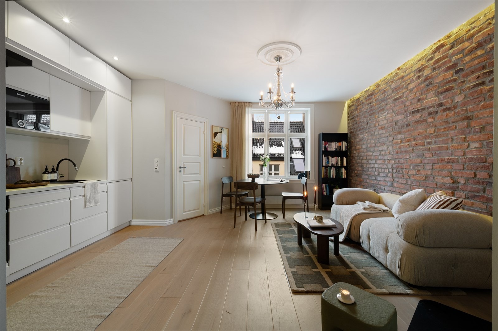 Kule detaljer, som rosett og teglstein. Galleribilde