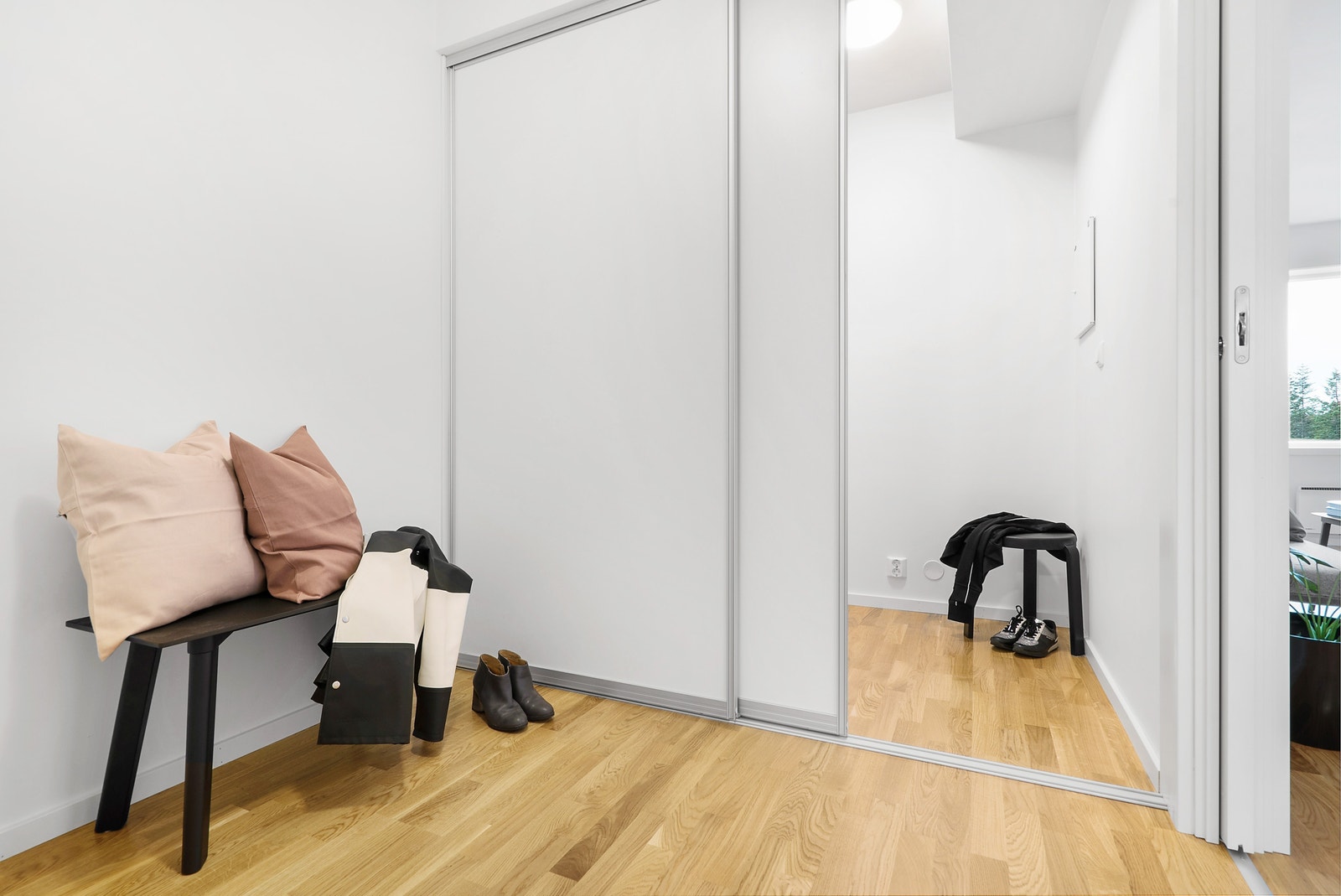 Entre 3-roms leilighet Galleribilde