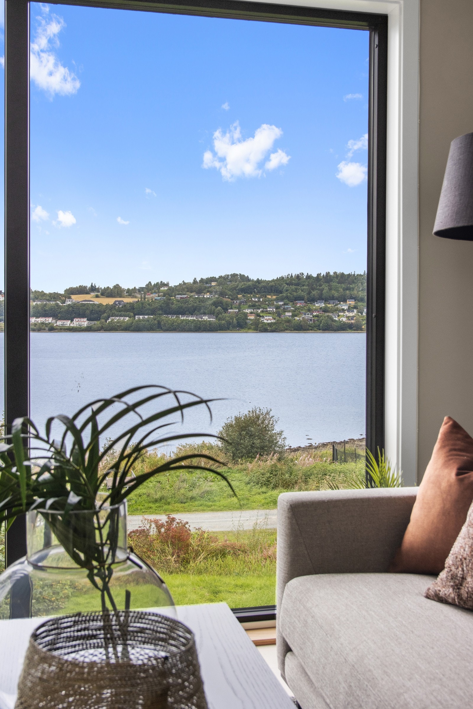 Nye vindu. Galleribilde