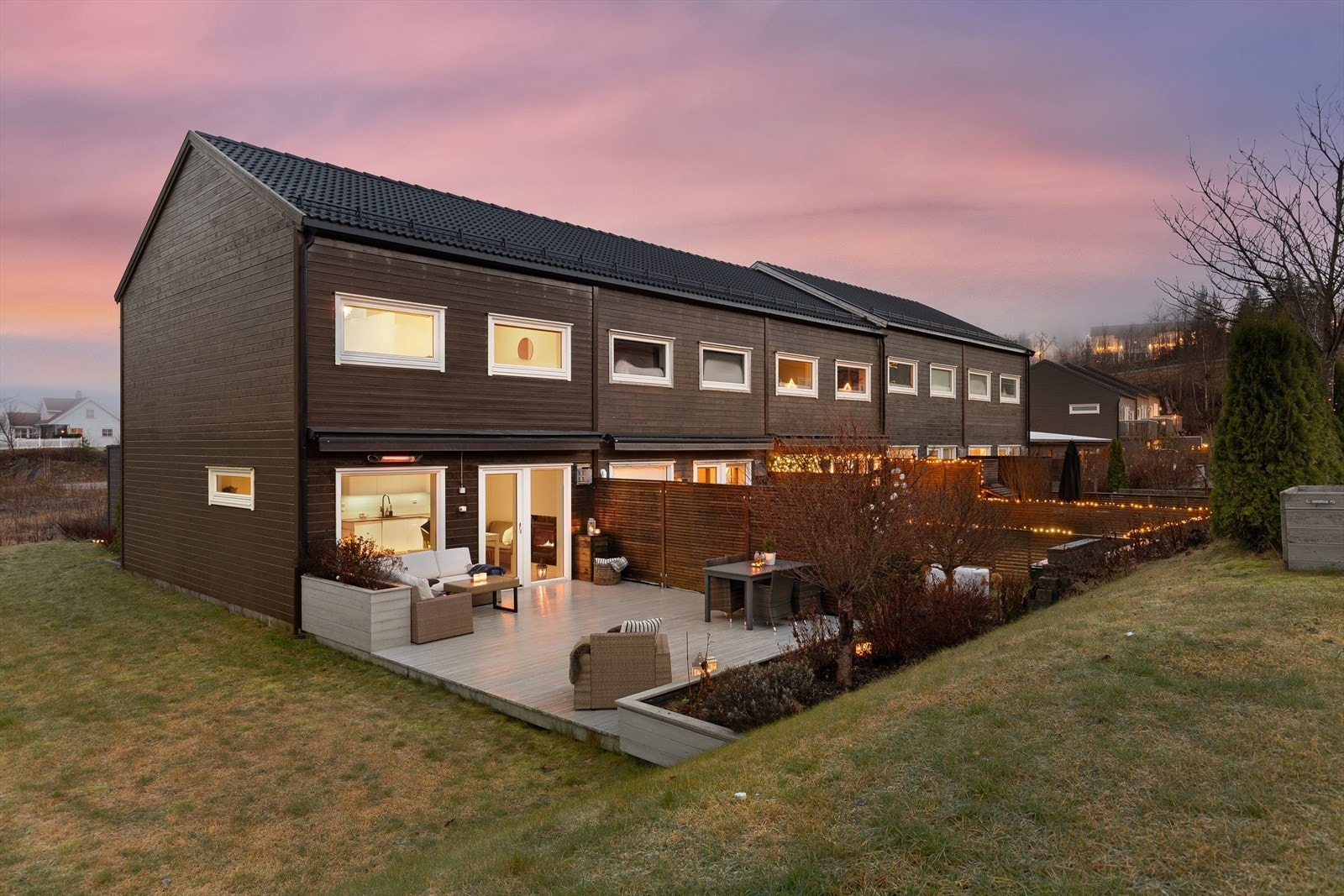 Velkommen til Sokkafaret 5, presentert av Håkon Espeseth i Nordvik Asker.
FOTO: Eiendomsfoto AS. Galleribilde