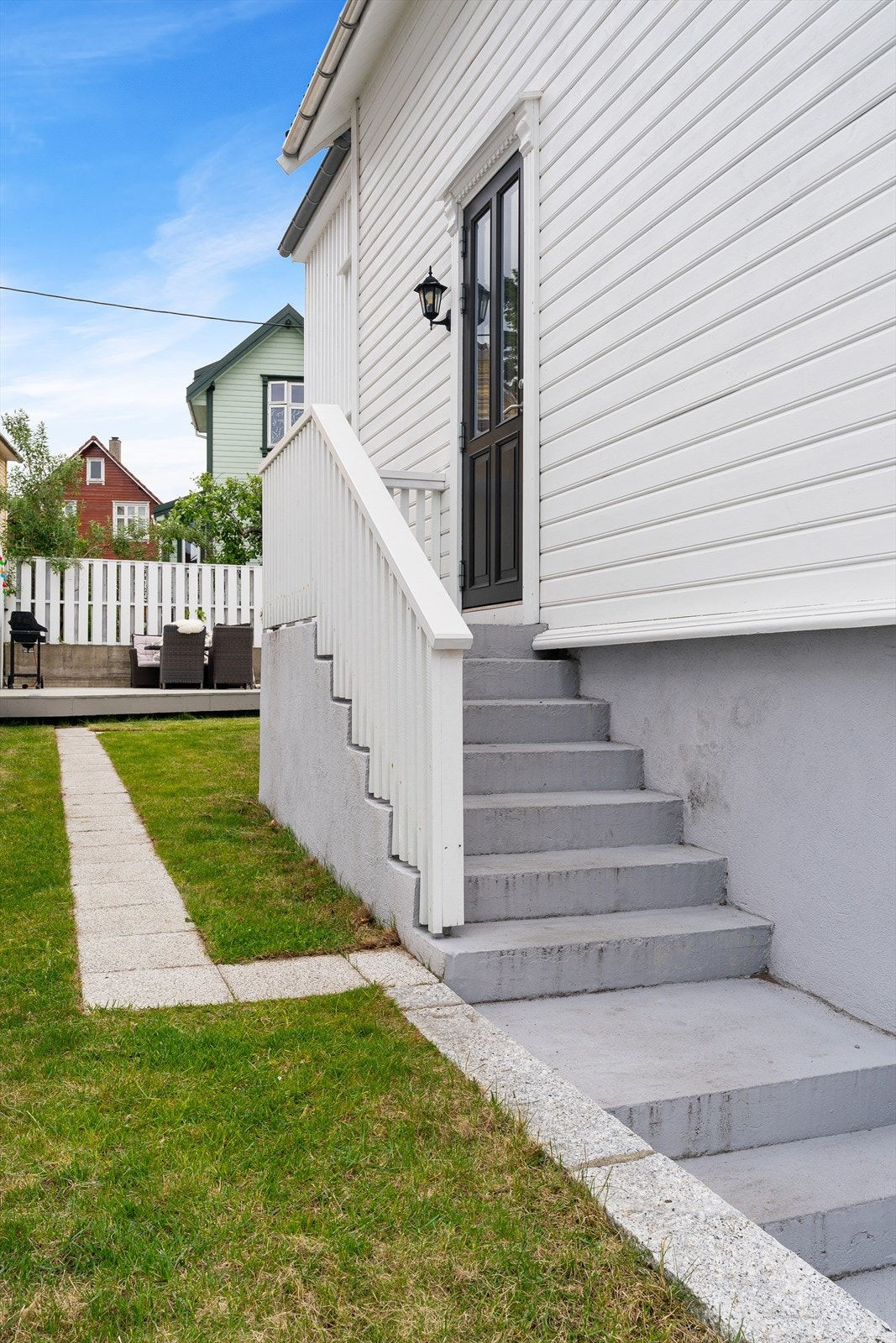 Inngang til 1. og 2. etasje Galleribilde