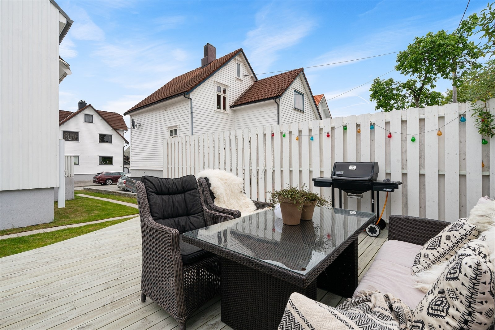 Lun, skjermet og solrik terrasse Galleribilde