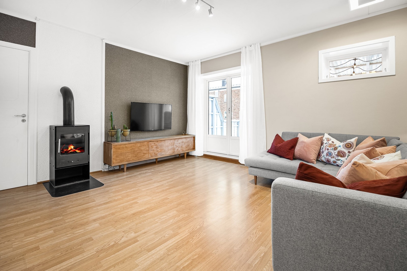 Leiligheten er gjennomgående og har en praktisk planløsning Galleribilde