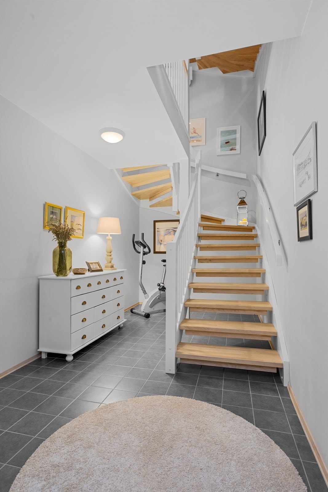 Trapperom. Galleribilde