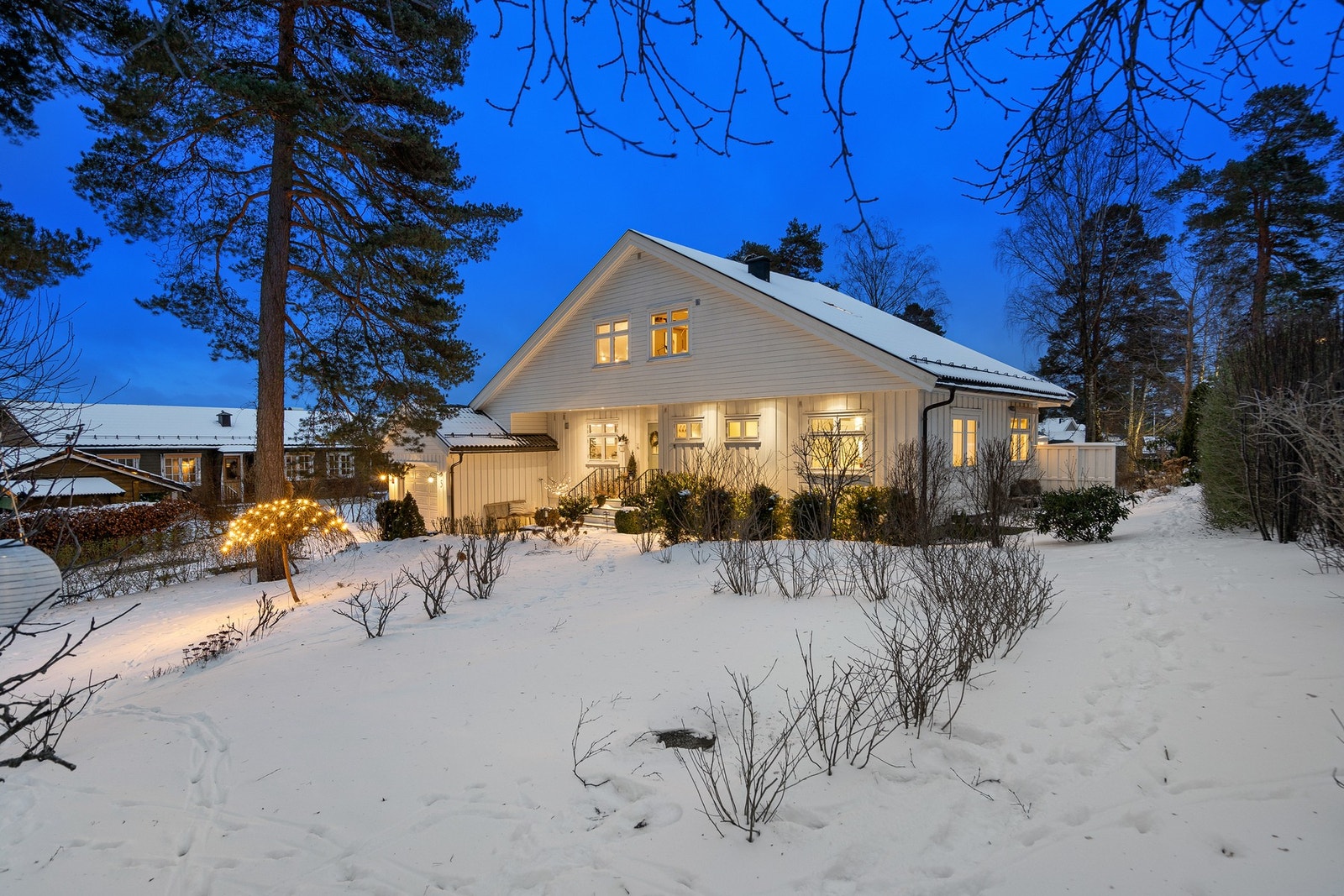 Bakke Sørvik & Partners v/ Benjamin Wilhelmsen har gleden av å presentere Hagtornveien 5! Galleribilde