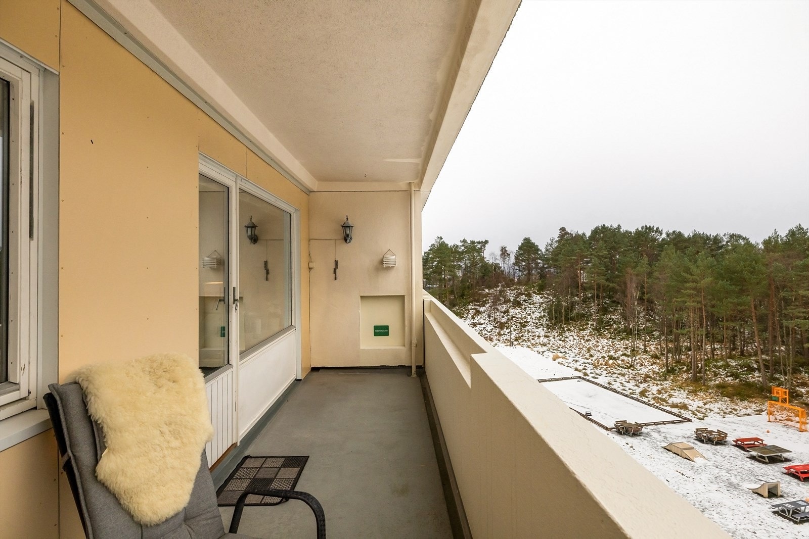 God plass til møblering. Galleribilde