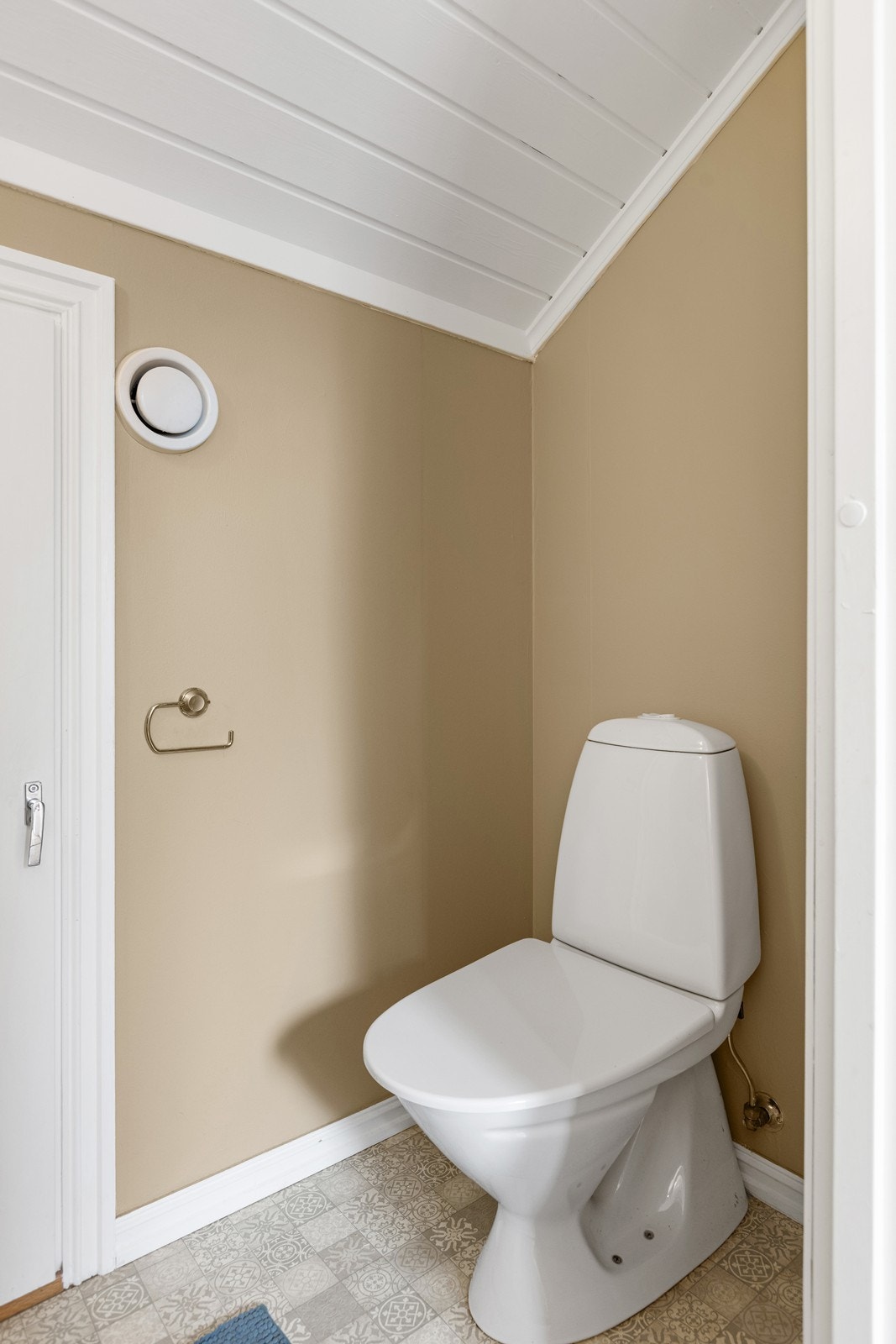 Praktisk toalettrom i 2. etasje Galleribilde