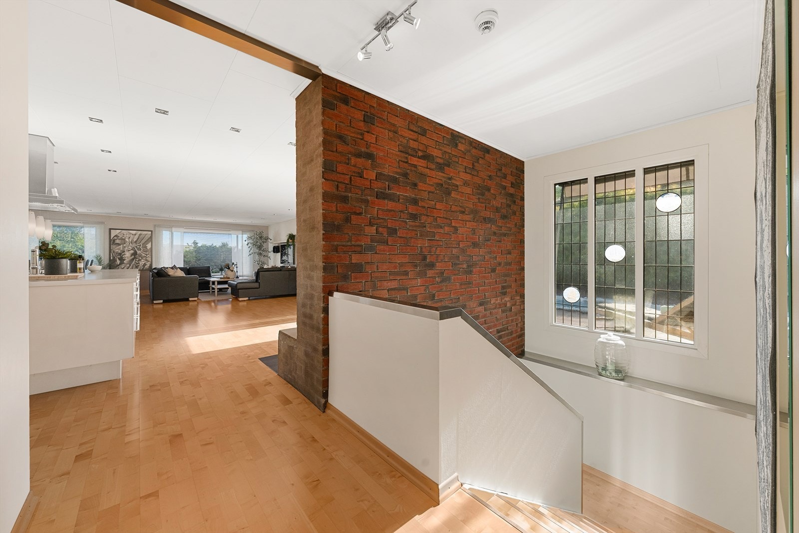 Nedgangen til underetasjen Galleribilde