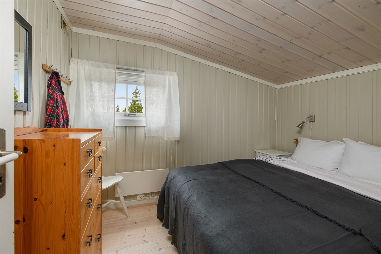 Hovedsoverommet har plass for dobbeltseng. Galleribilde