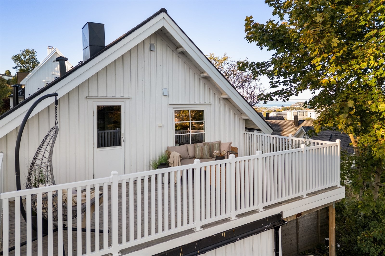 Verandaen er på ca.18 kvm. Galleribilde