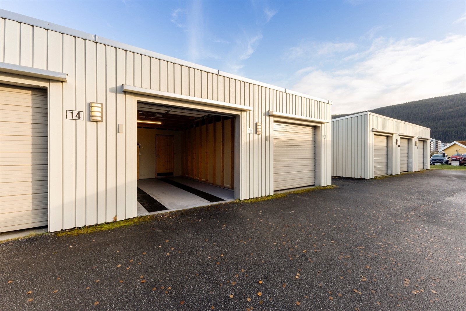 Med andelen følger en fast garasjeplass. Bodplass i bakkant. Galleribilde