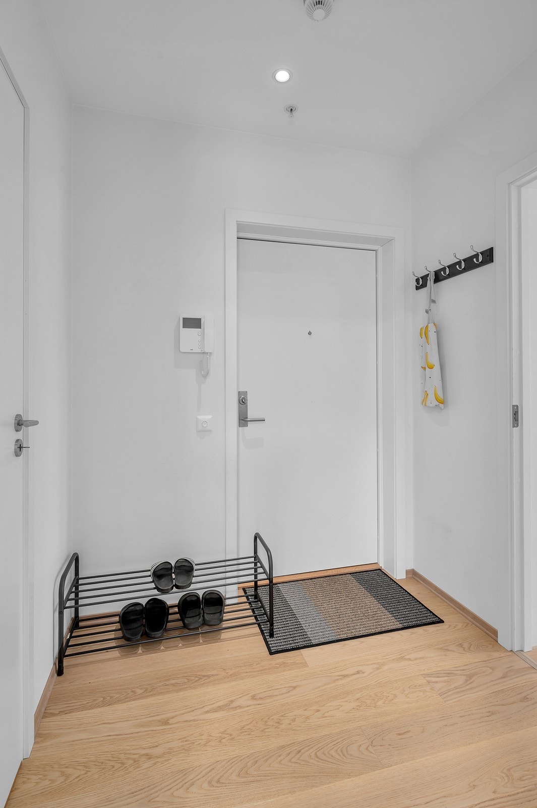 Innbydende entré. Velkommen inn! Galleribilde