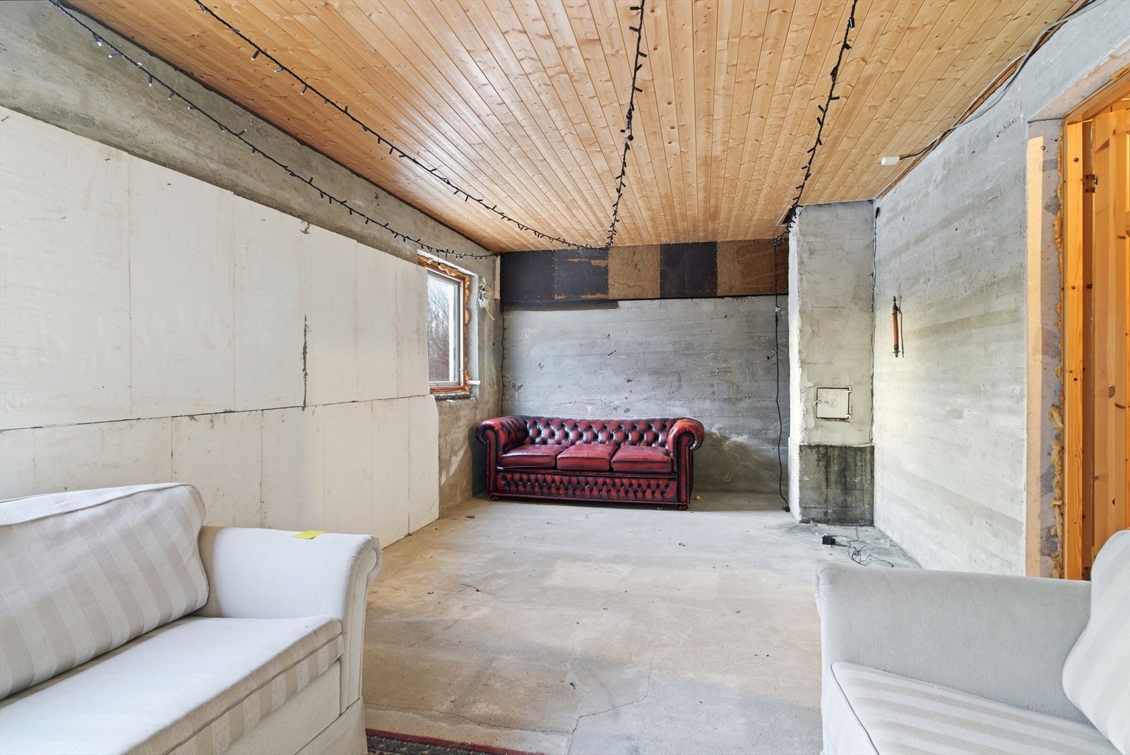 Kjellerrom. Galleribilde