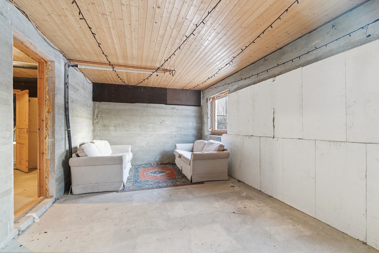 Kjellerrom med mye potensiale. Galleribilde