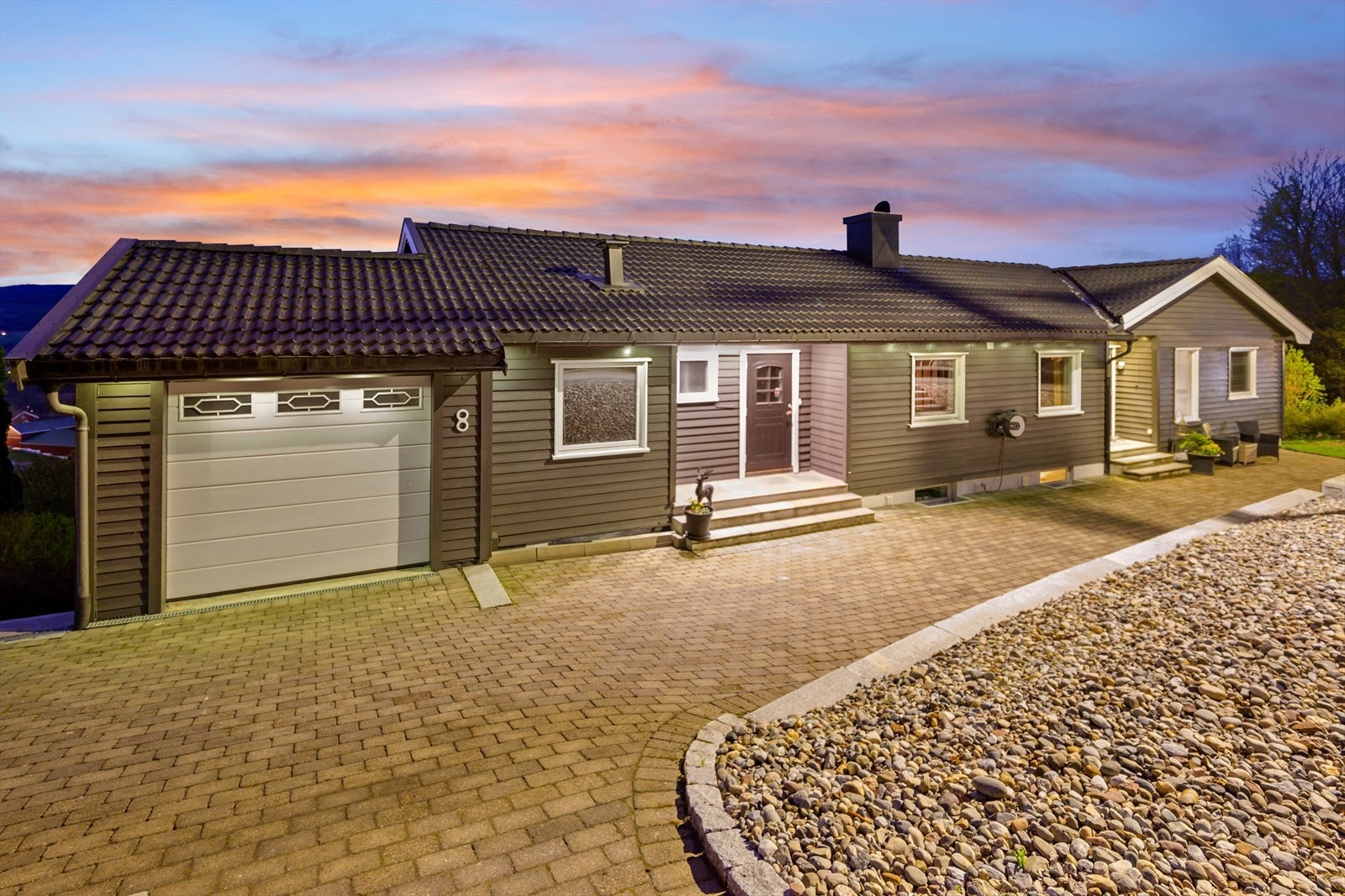 Her bor du med kort avstand til det du trenger i hverdagen! Galleribilde