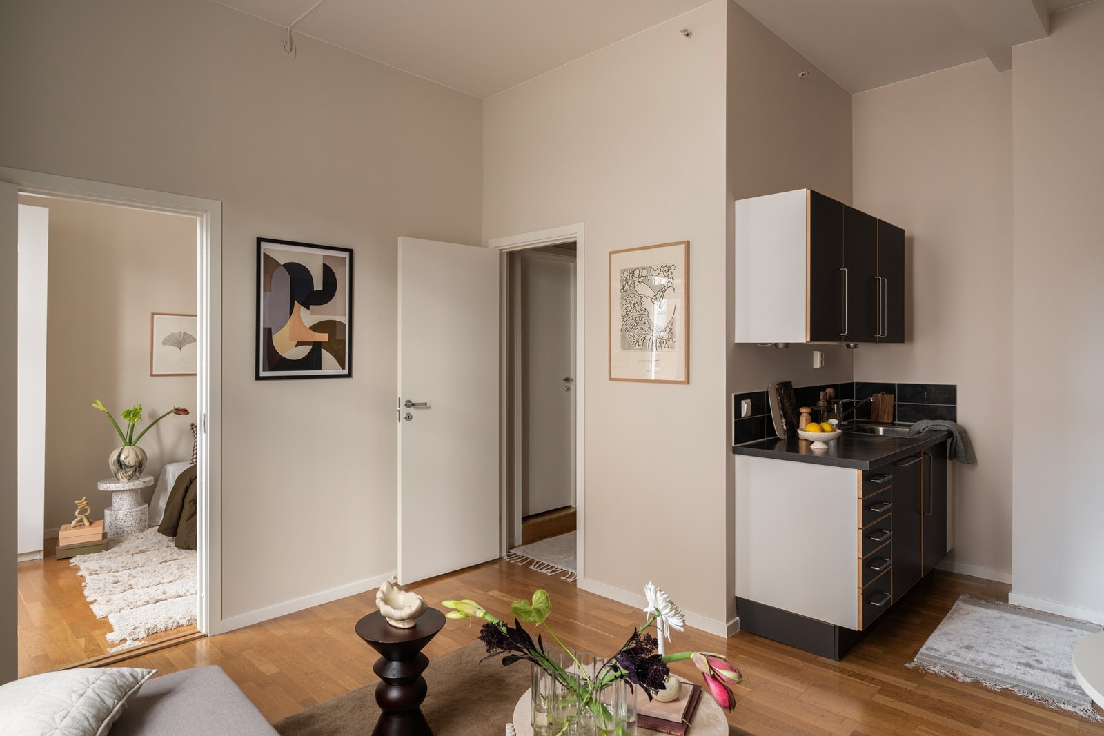 Varmtvann og internett er inkludert i felleskostnadene. Galleribilde