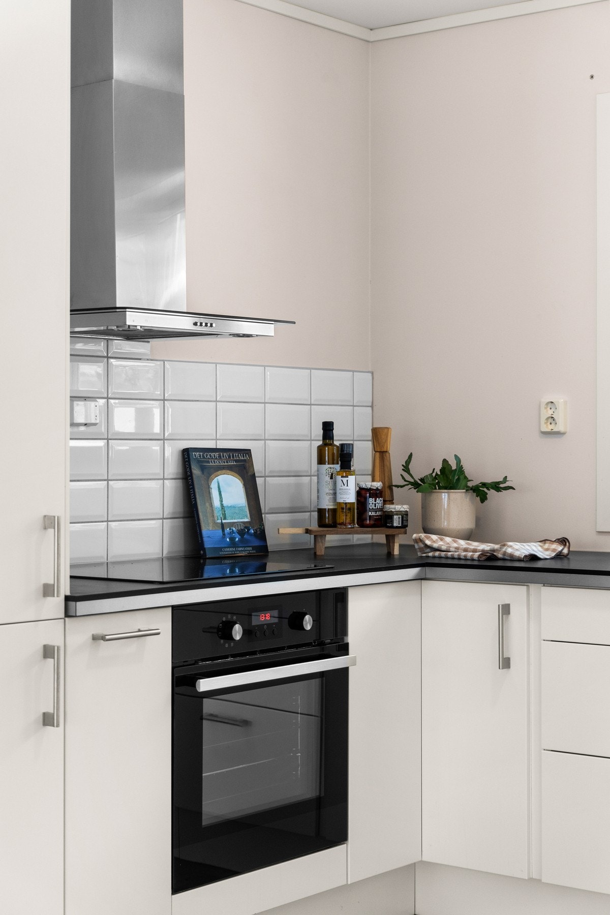 Detaljbilde kjøkken. Galleribilde