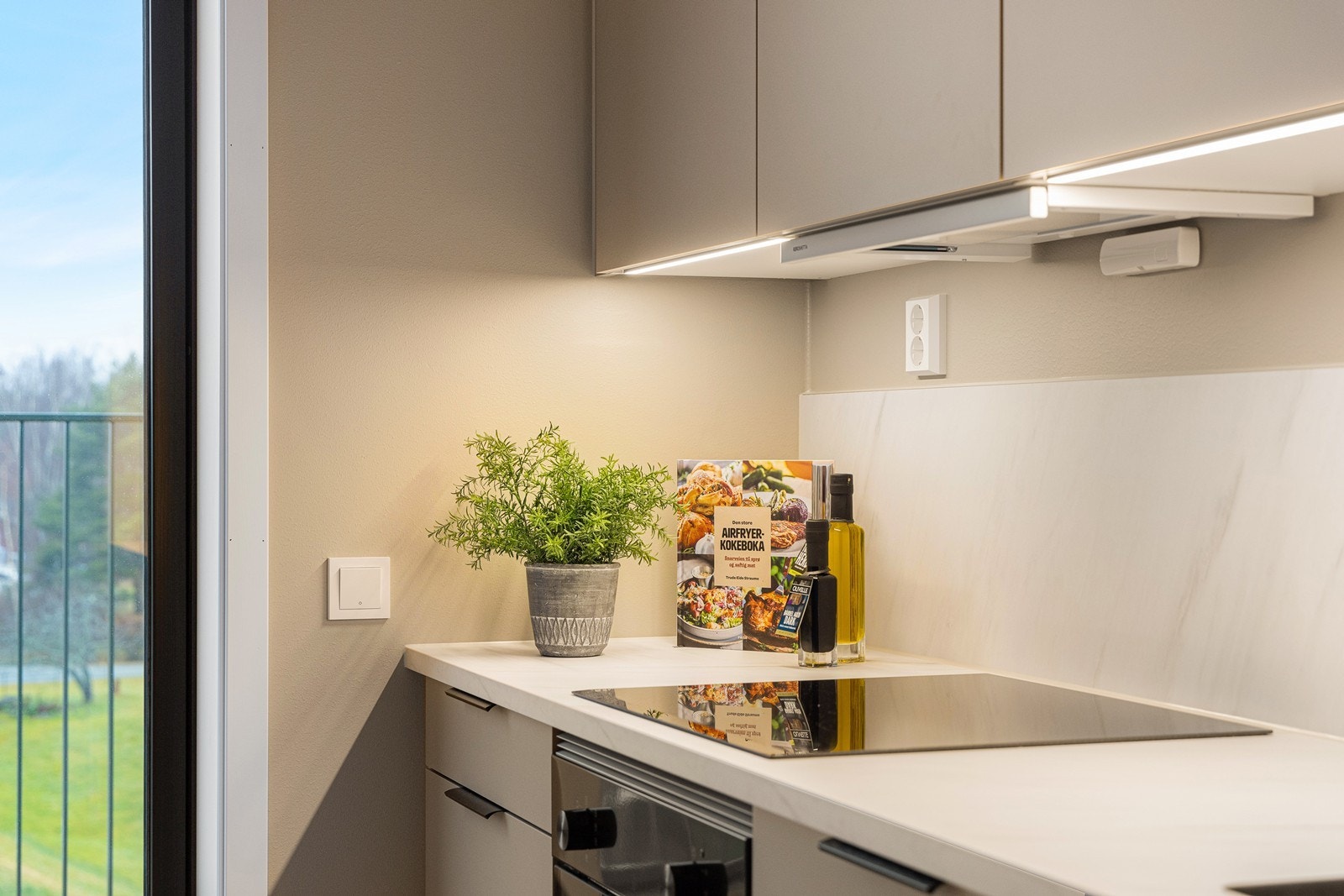 Her ligger alt til rette for å kunne utfolde sine kokkekunster. Galleribilde