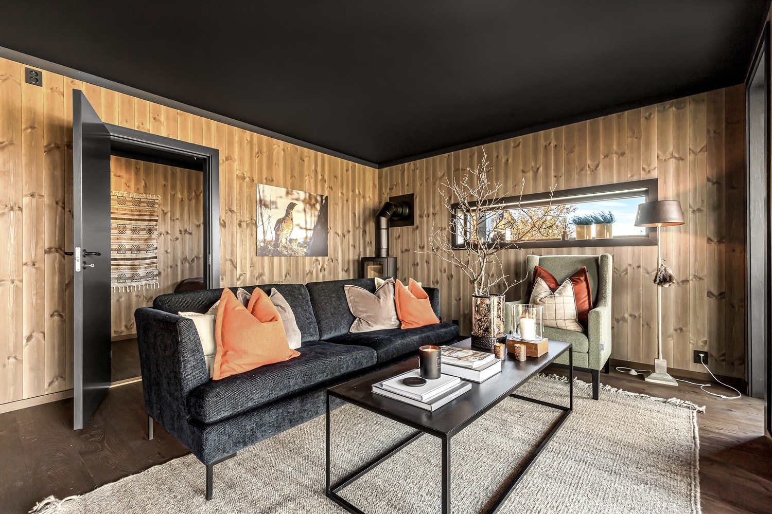 Hyggelig peisovn varmer godt på kalde vinterdager Galleribilde