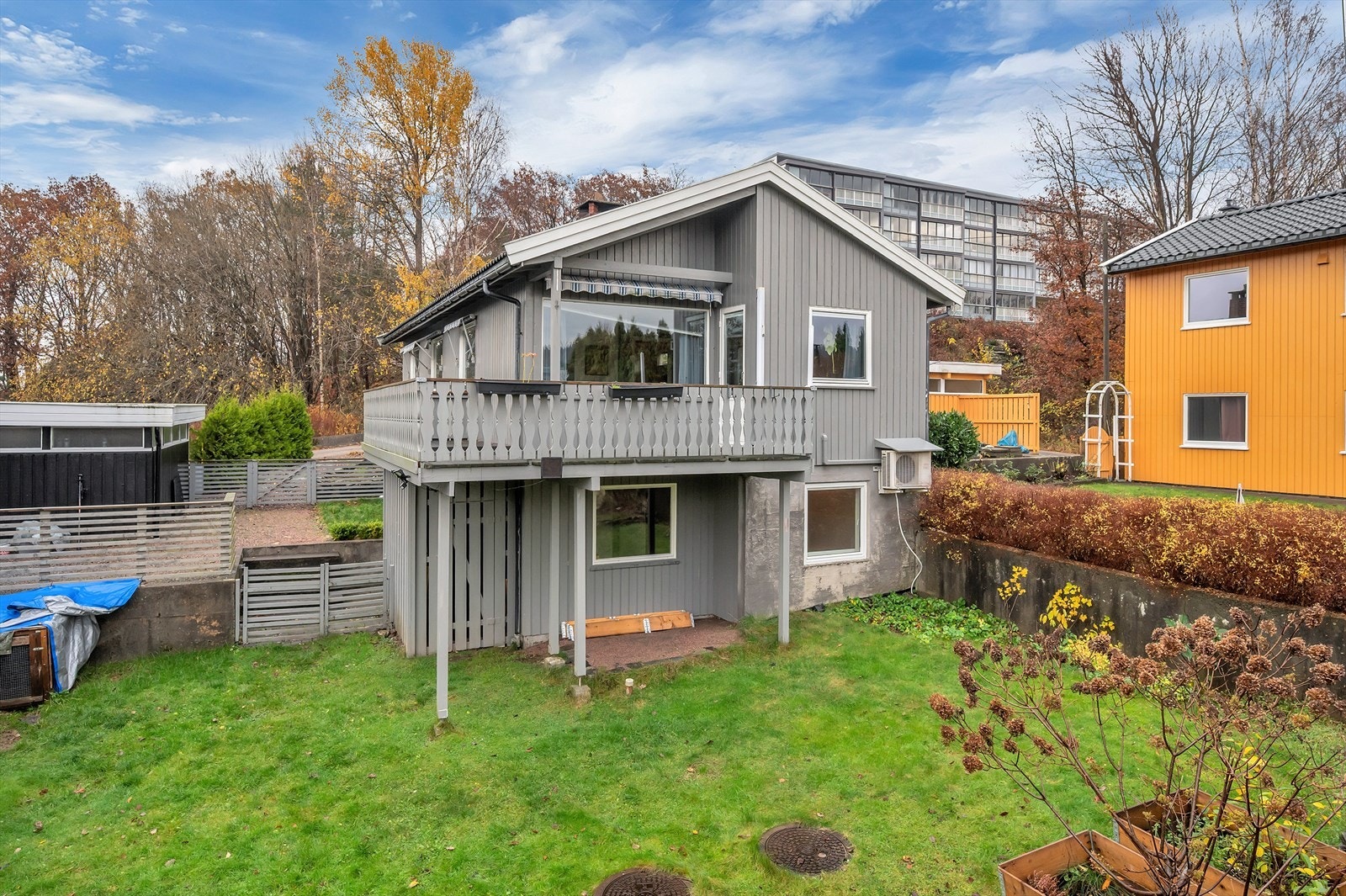 Innholdsrik enebolig med garasje Galleribilde