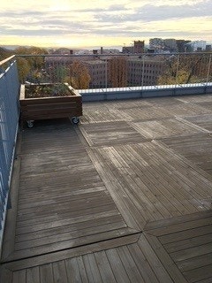 Hyggelig felles takterrasse Galleribilde