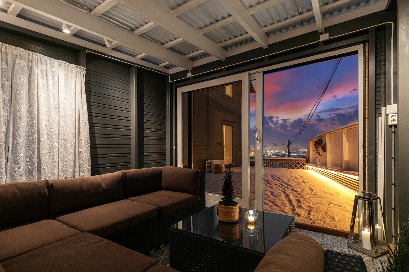 Her kan du sitte skjermet for vær, vind og innsyn. Galleribilde