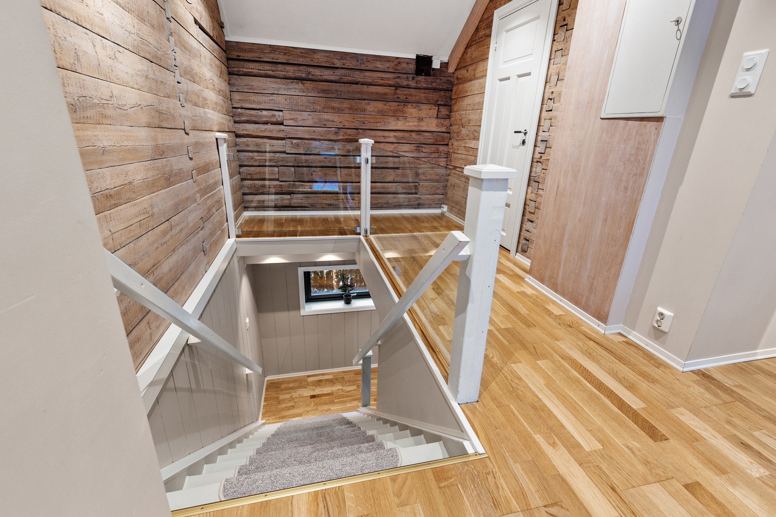 Trappegang i 2.etg. Galleribilde