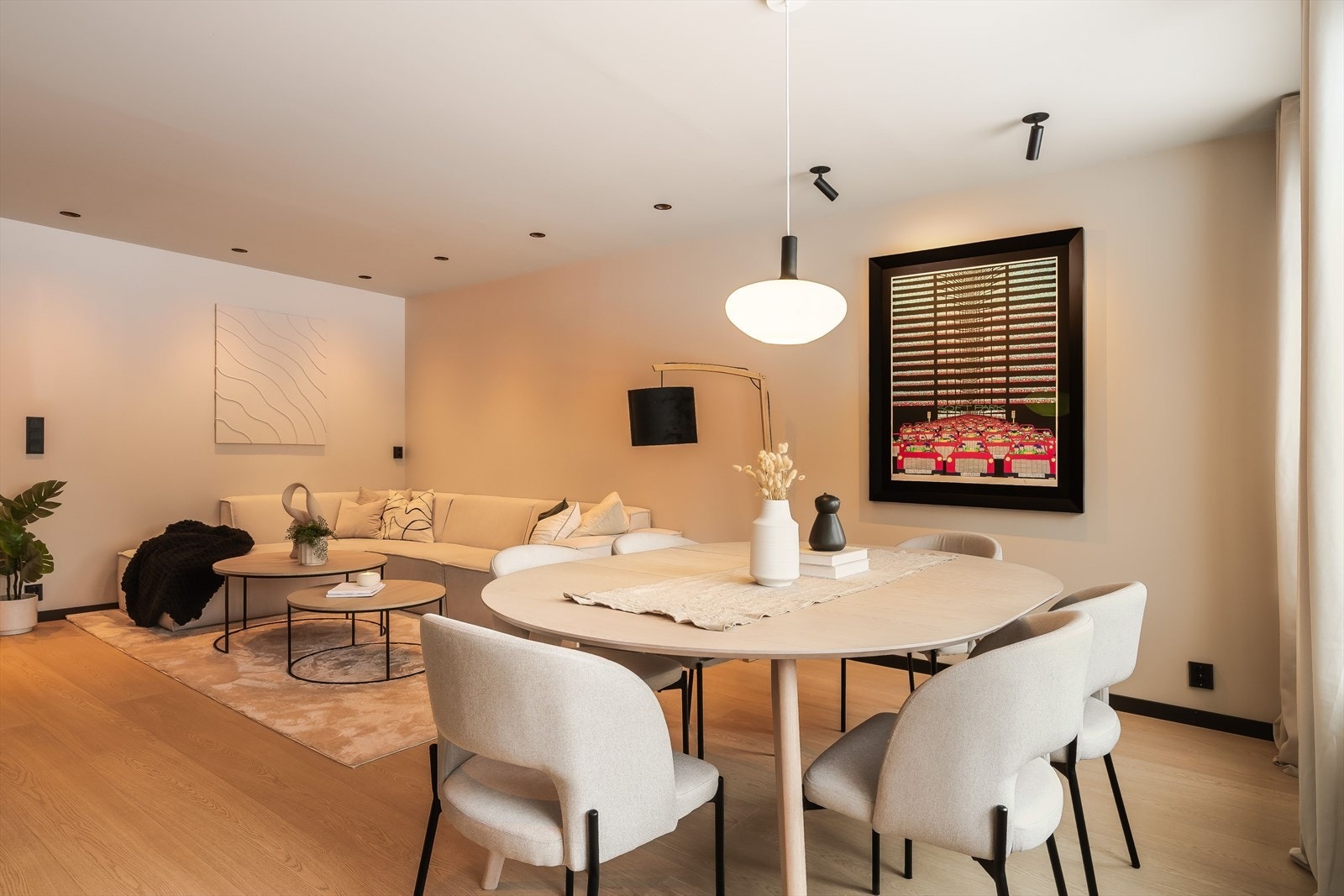 Aktiv Eiendomsmegling v/Vebjørn Nybrott har gleden av å presentere Fredrikke Qvams veg 20 E - En nyoppusset leilighet med flott intern beliggenhet. Foto: Grattis Foto v/ Vidar Alvik Galleribilde