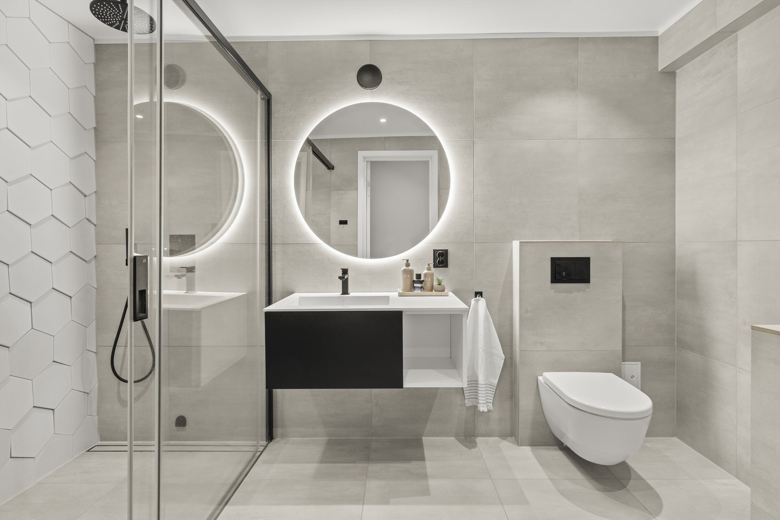 Boligen presenteres av Renee B. Løkke v/ Nordvik Østensjø Galleribilde