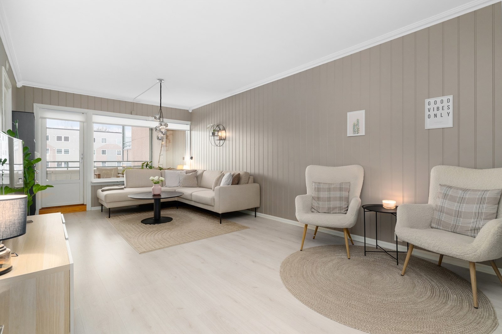 Eiendomsmegler Espen Thoresen presenterer: Nedre Maihaugen 5B Galleribilde