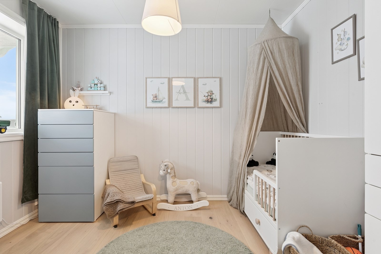 Det andre soverommet egner seg godt som barnerom, gjesterom eller kontor. Galleribilde