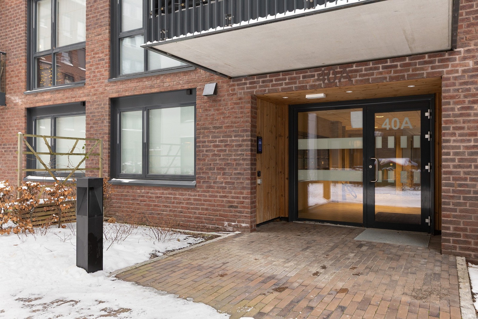 Borettslaget har et hyggelig inngangsparti. Galleribilde