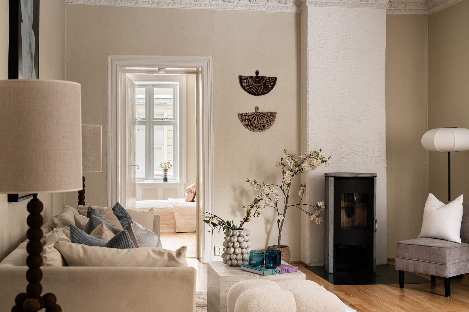 Dette er en sjarmerende og klassisk 2-roms selveier med populær beliggenhet. Galleribilde