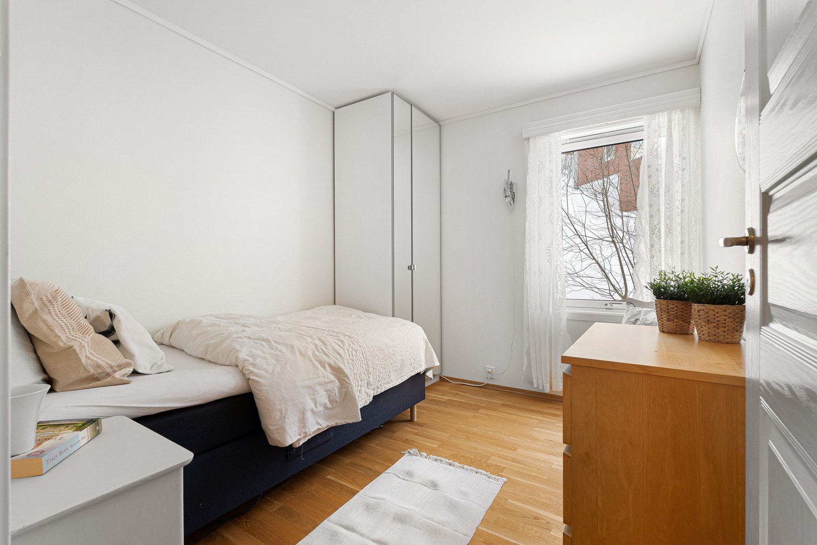 Soverom 2 er også av god størrelse på 7,2 m². Galleribilde