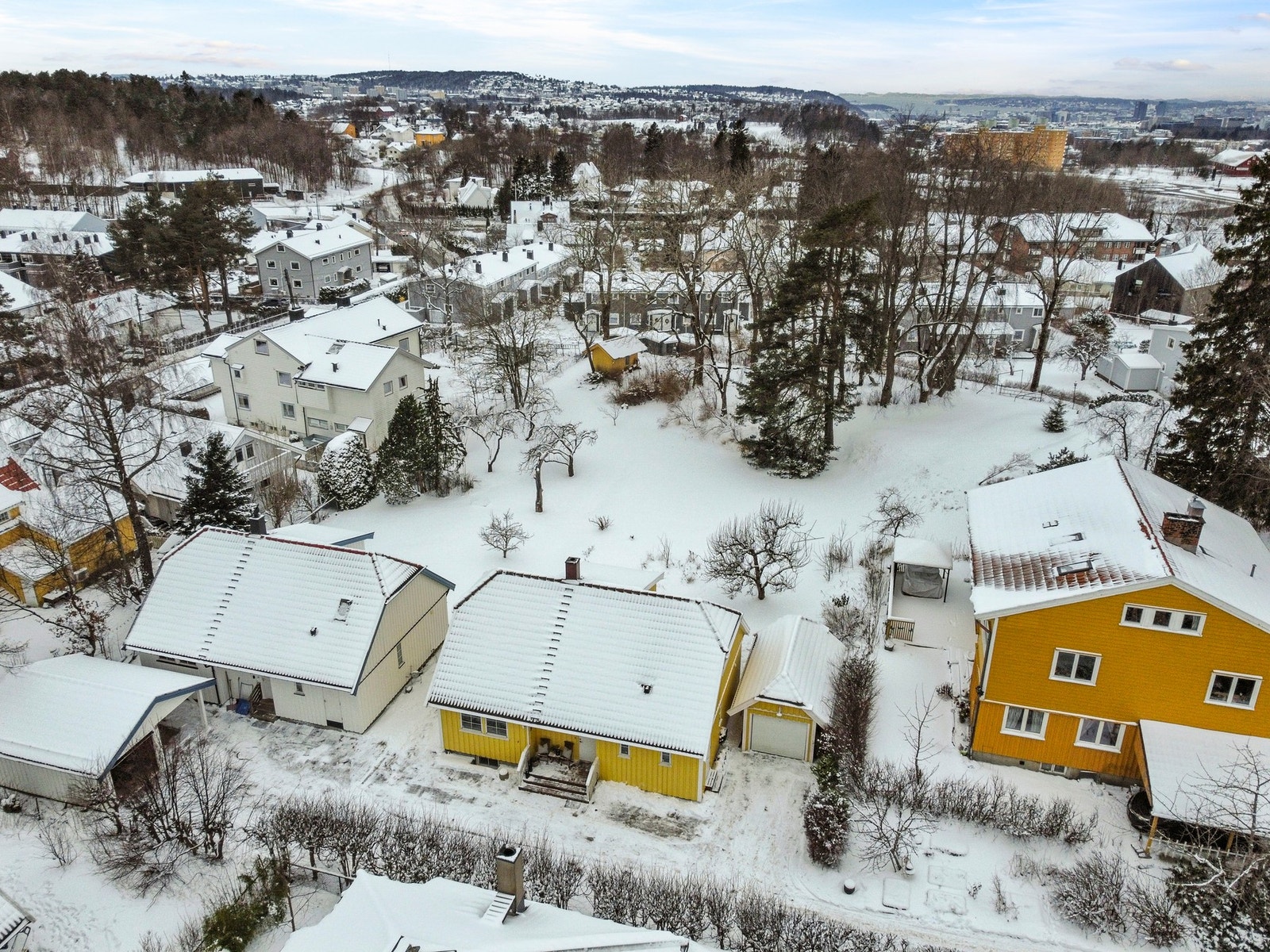 Her bor du rolig og skjermet, med nærhet til både marka og byen Galleribilde