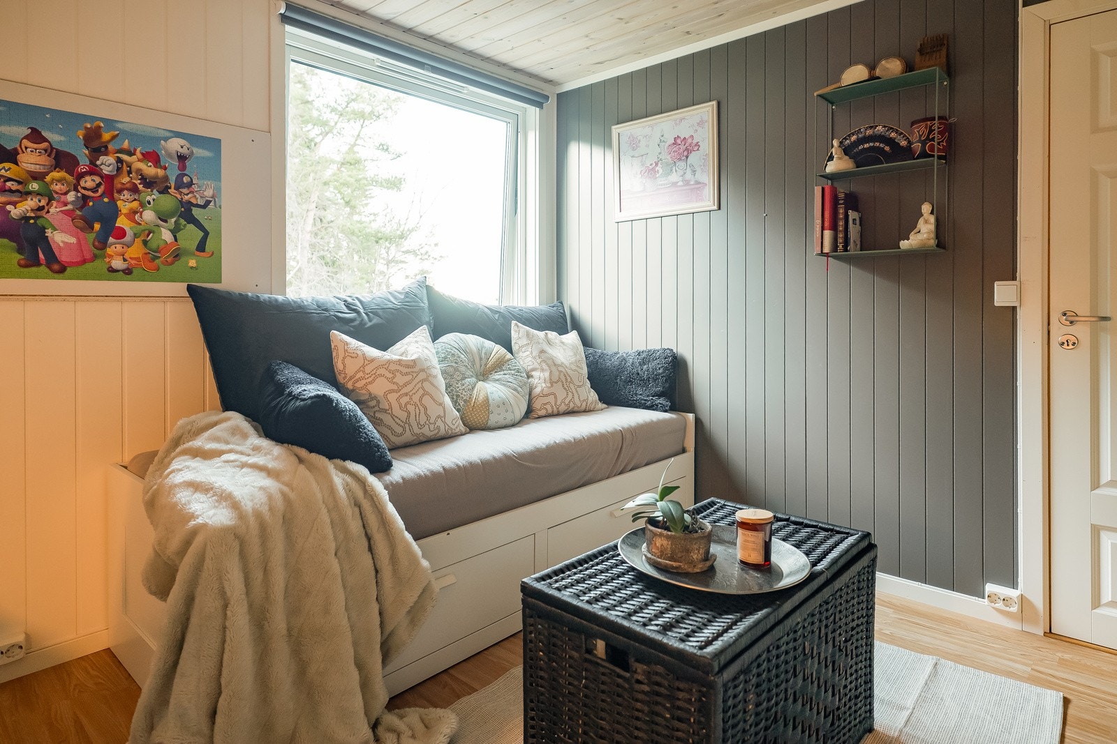 Boligens hoveddel har 4 soverom hvor alle ligger i loftetasjen. Galleribilde