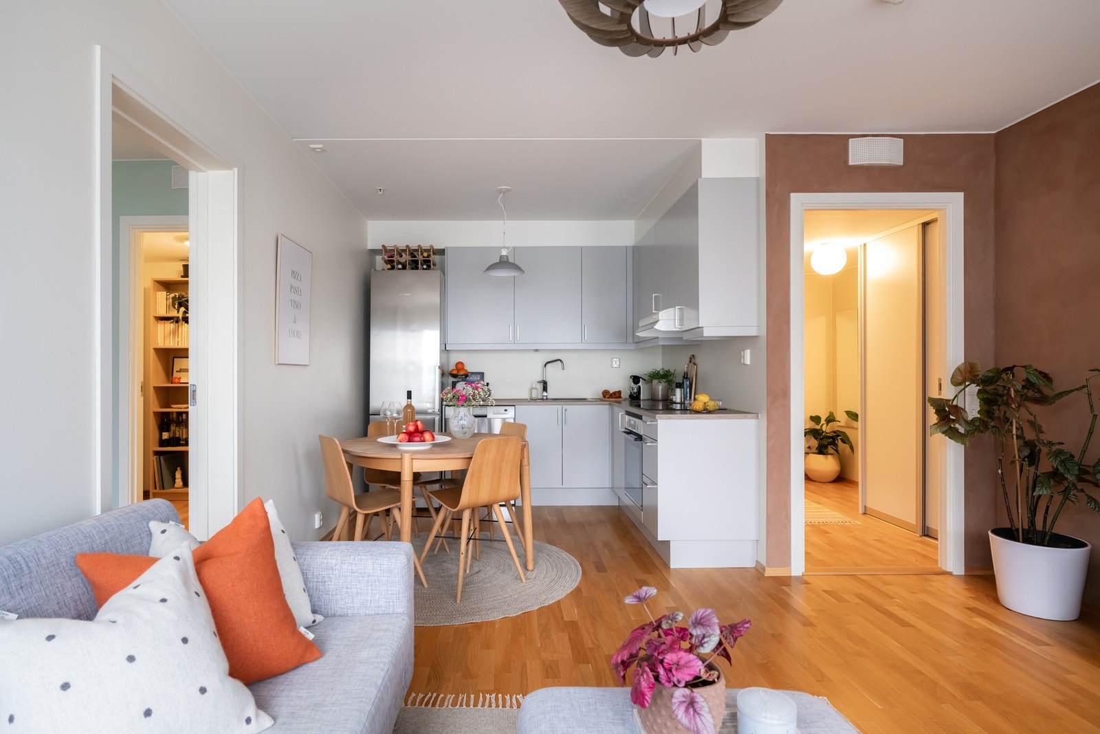 Her vil du oppleve at det er godt å bo og fint å være gjest. Galleribilde