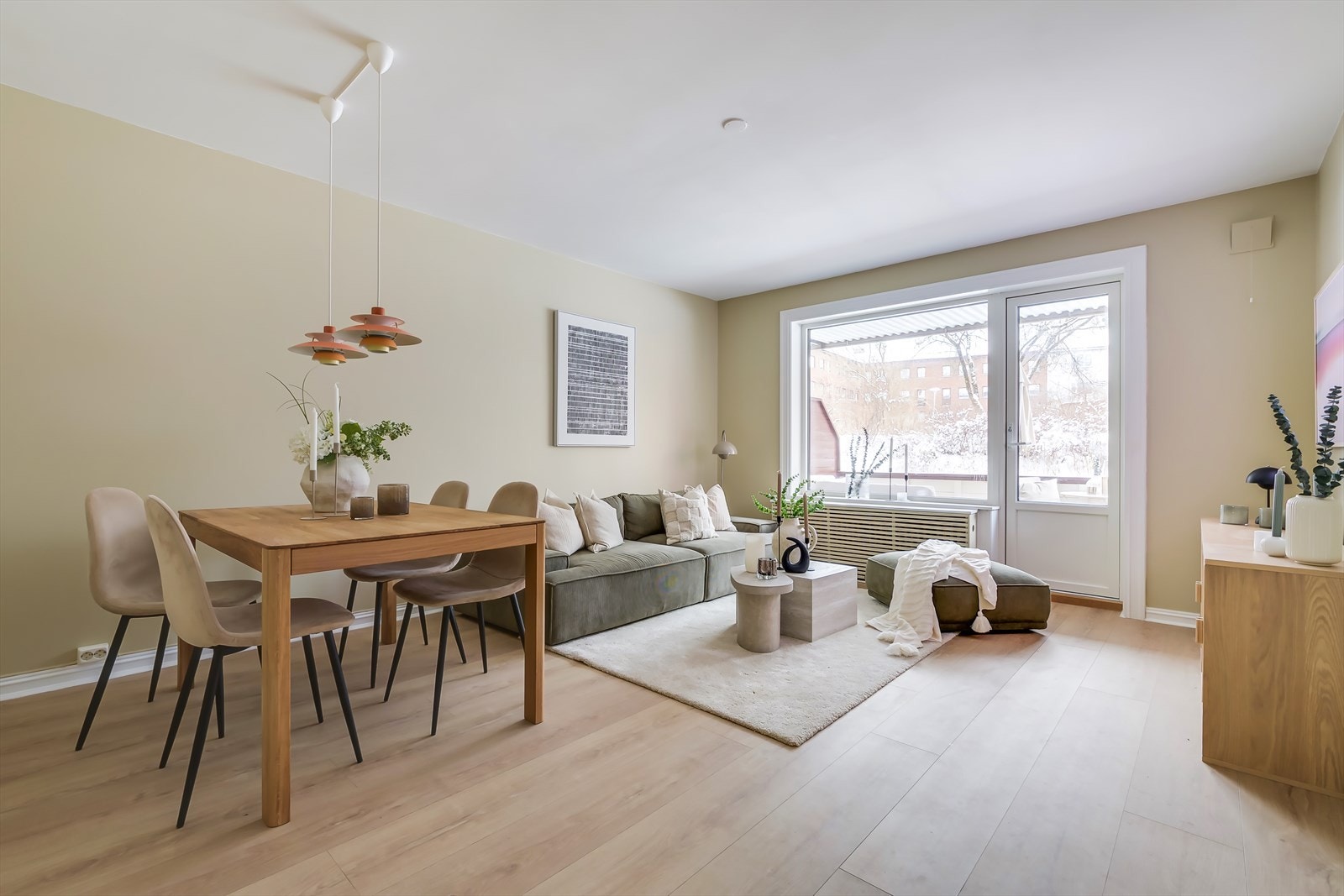 Marita Husum Nilsen v/Nordvik ønsker velkommen til Mogata 11B! (Foto: Kenneth Willassen) Galleribilde