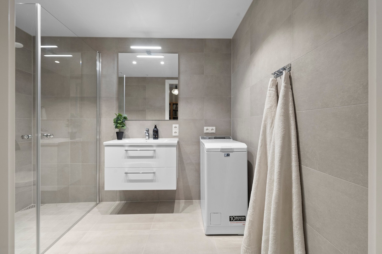 Bad/vaskerom av god størrelse. Galleribilde