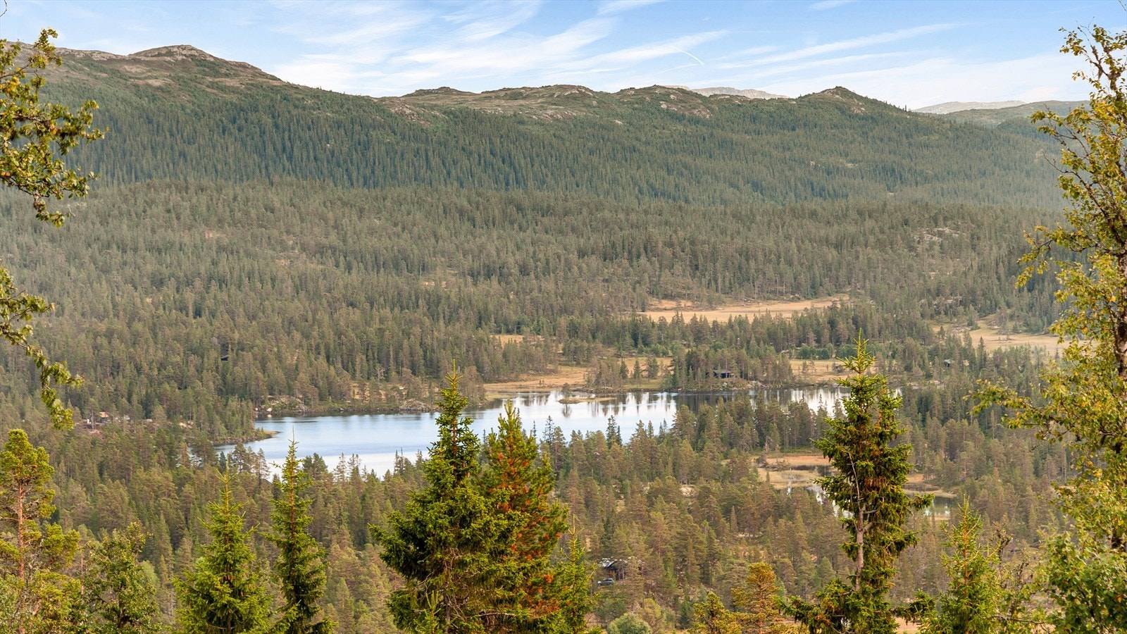 Fra hytta er det ellers i underkant av en time med bil til Gausta Skisenter. Galleribilde