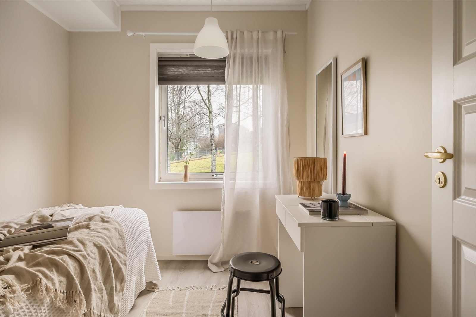 Soverom nummer tre. Galleribilde