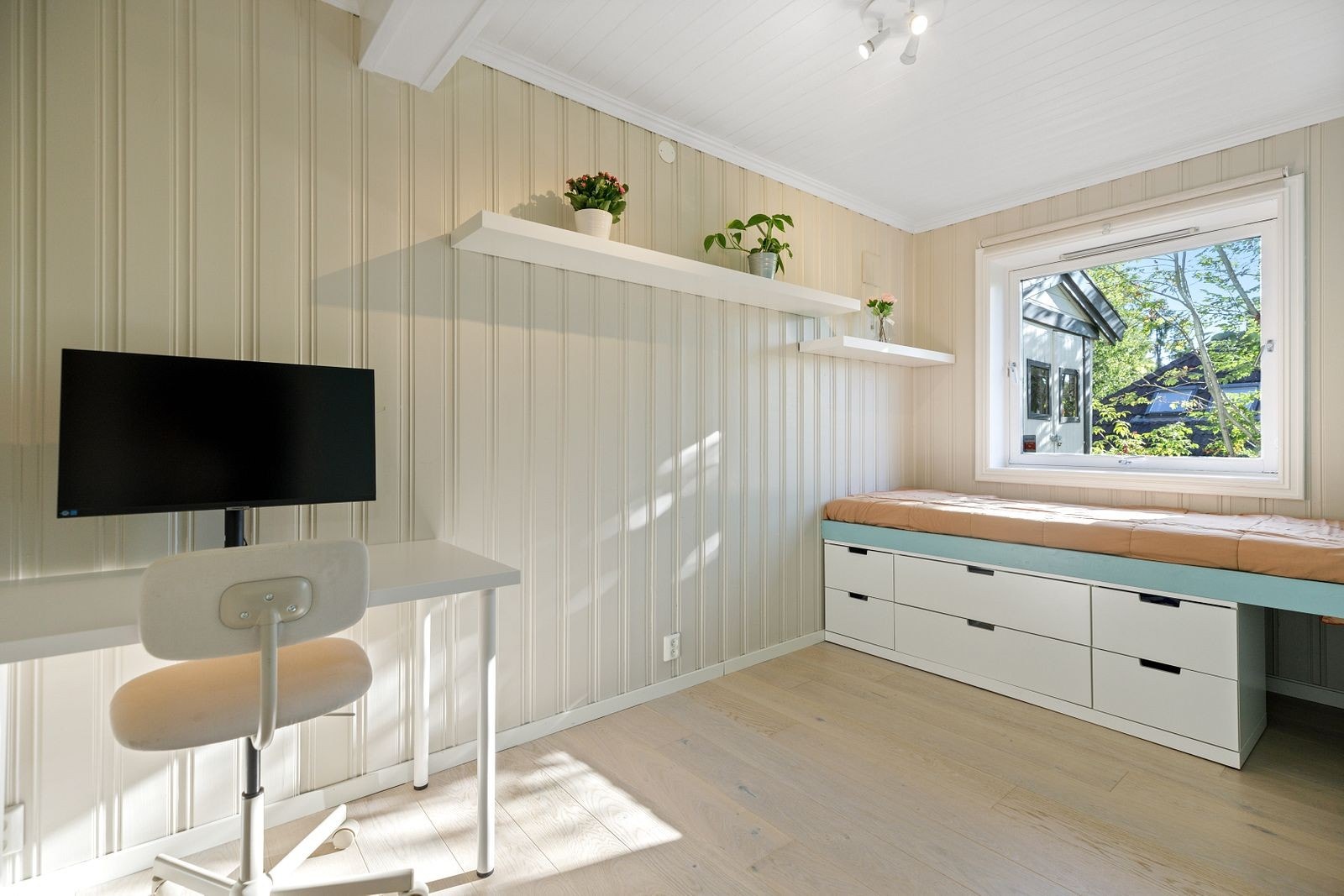 Soverom 3 (hoveddel). Galleribilde