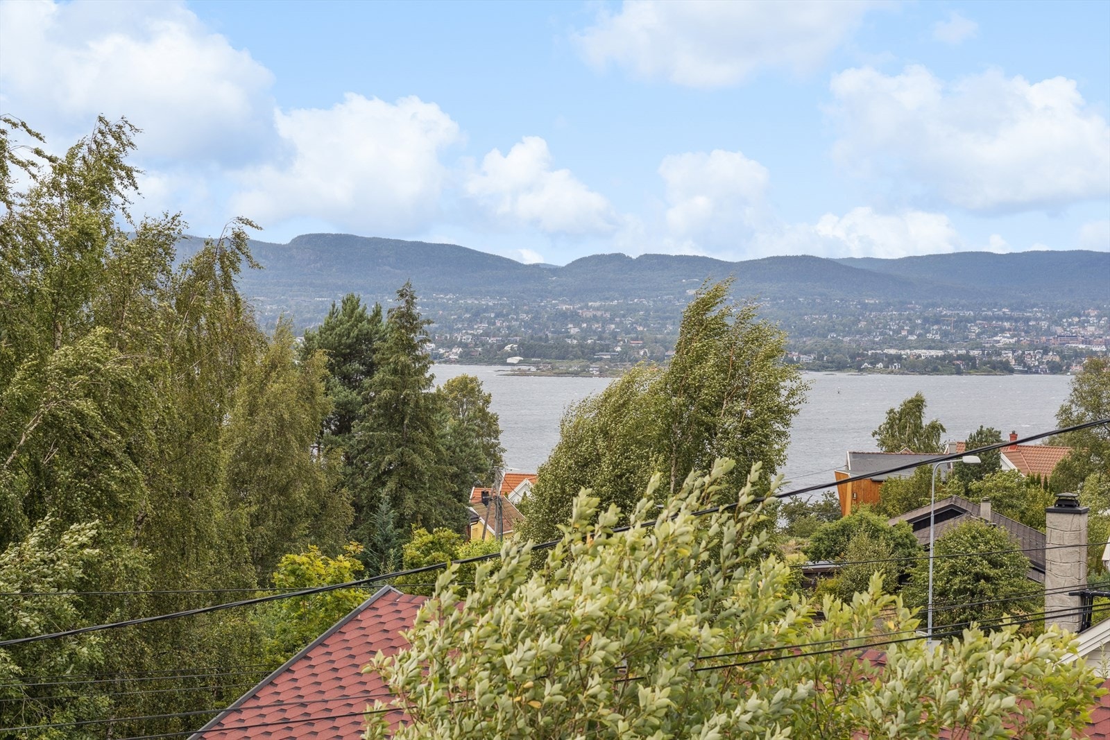 Nydelig utsikt mot Oslofjorden i vest. Galleribilde