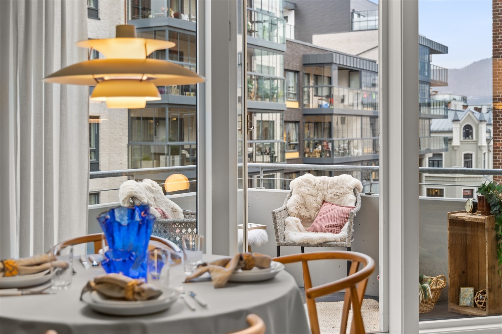 Fra stuen er det adkomst til balkong Galleribilde