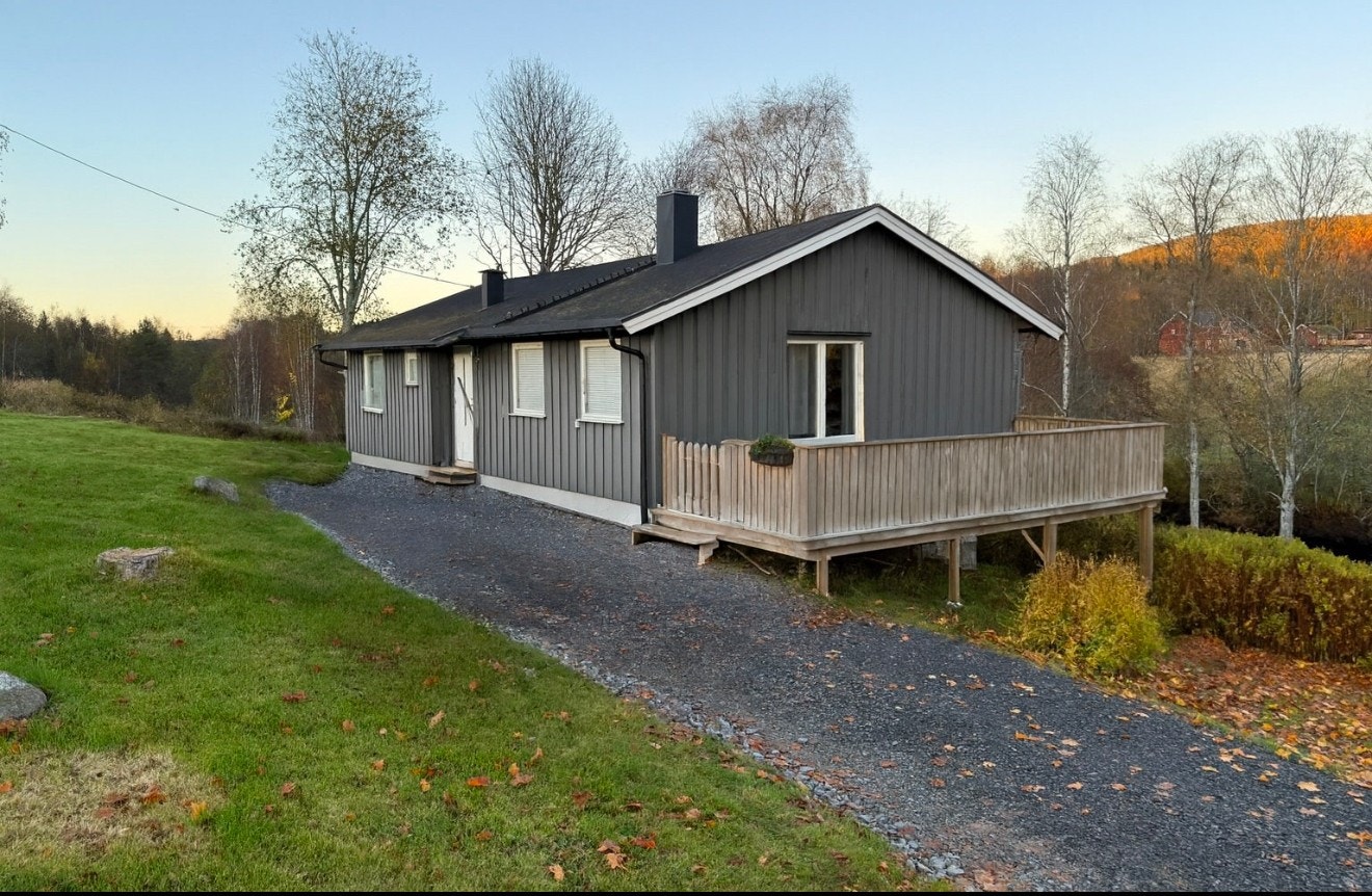 Høst på eiendommen (selgers eget bilde) Galleribilde