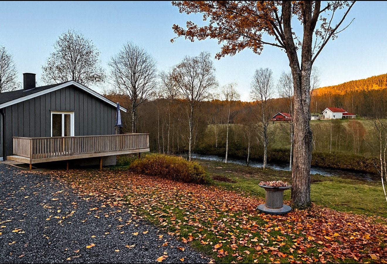 Høst på eiendommen (selgers eget bilde) Galleribilde