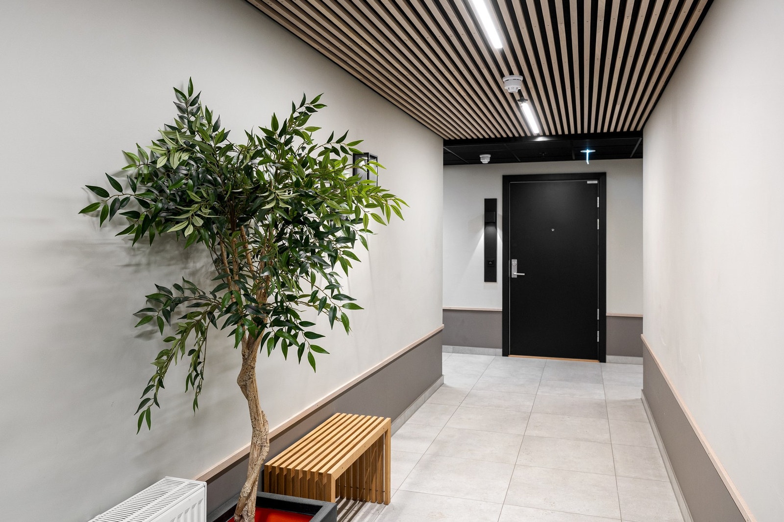 Innbydende inngangsparti ørger for et godt førsteinntrykk av boligen. Galleribilde