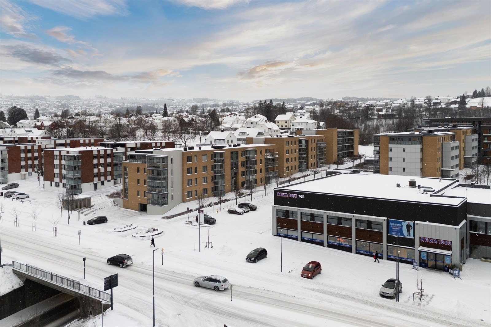 Ny Rema 1000 butikk et steinkast fra leiligheten. Galleribilde
